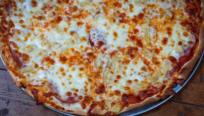 Sonny's Aloha Pizza made famous by Sonny's Italian Kitchen, the best Pizza Restaurant in Door County Wisconsin