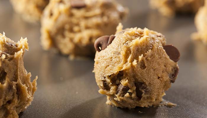 Scoops of chocolate chip cookie dough at Sonny’s Italian Kitchen & Pizzeria, ready to be baked.
